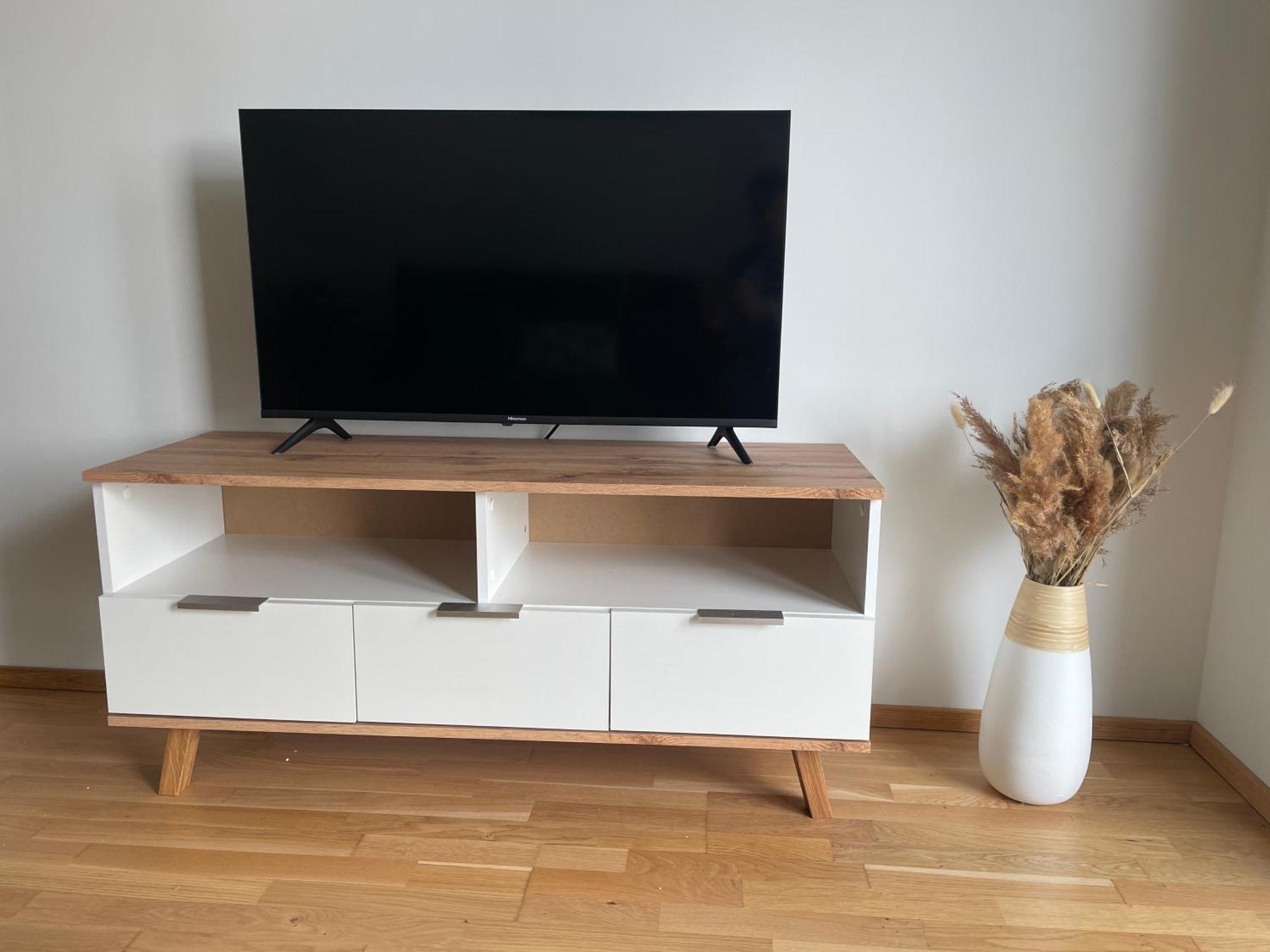 55 M2 Stylish Apartment With Balcony & Parking Wien Exteriör bild